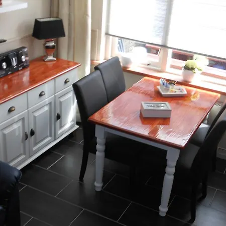 Holiday home Brugman Egmond aan Zee
